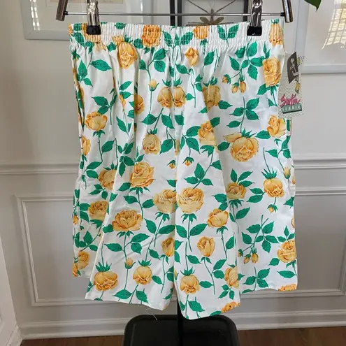 NWT NOS Vintage 80s Surfin Summer Yellow Rose Shorts M L Size L