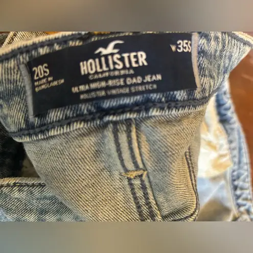 Hollister  | Women’s Dad Jeans | size: 20s | Flower detailing