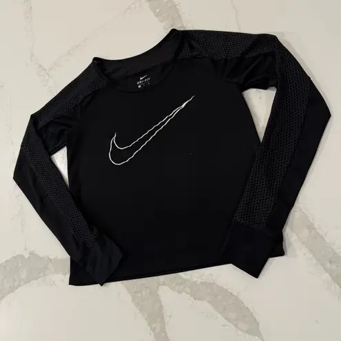 Nike  Dri-FIT Long Sleeve Running Top Women’s Small Black Activewear Workout Gym