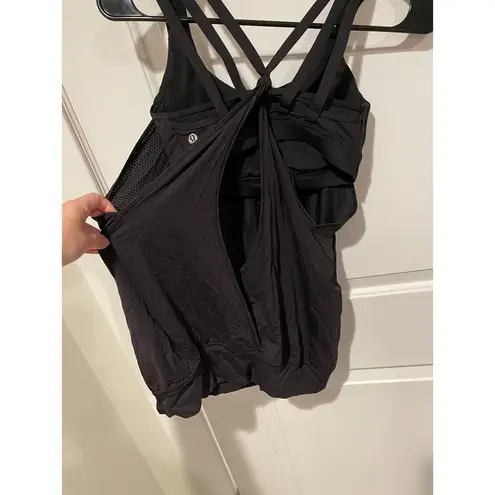 Lululemon Nouveau Limits black Tank size 4