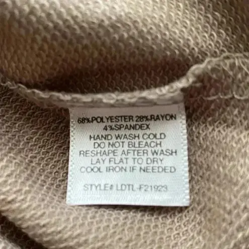 Tresics 🆕Soft Light Brown Short Sleeve Plain Top🆕