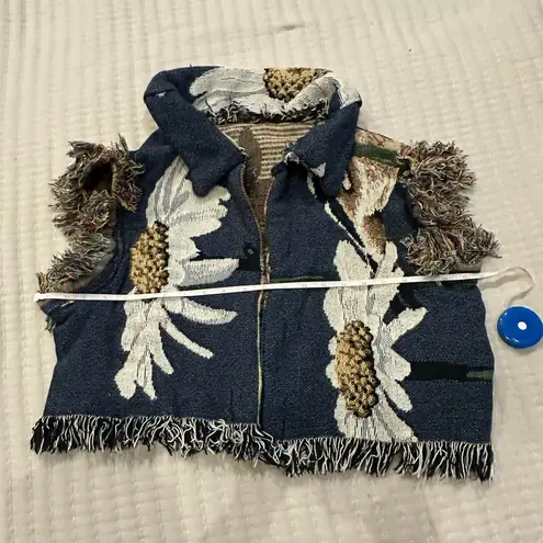 Vintage handmade tapestry floral and bird bolero jacket Blue Size undefined
