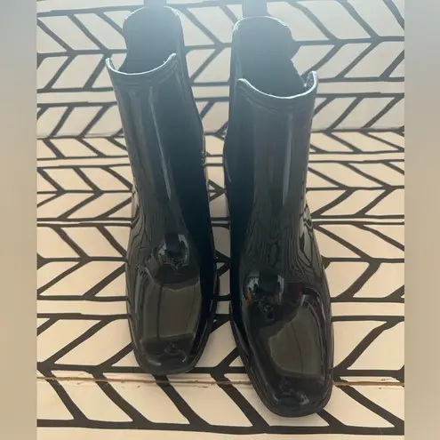 Jeffrey Campbell  Hurricane block heel ankle boot in shiny black size 8