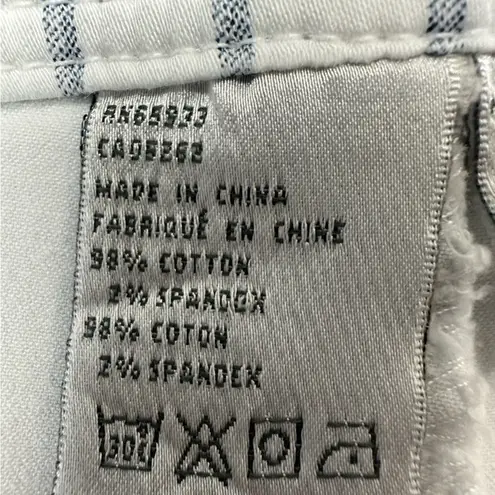 Vintage Point Zero Nicole Benisti Capris White With Blue Stripes Size 11/12