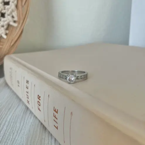 Stainless Steel Round Cut Inset Band Ring “Rhiannon” Silver Engagement Classic Jewelry