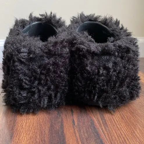 Crocs  Siren Doodle Platform Chunky Heel Fuzzy Faux Fur Slides M9/W11 Shaggy Clog - Image 5