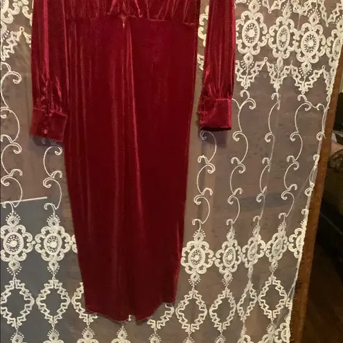Red Velvet Plunge Gown with Bishop Sleeves Size L