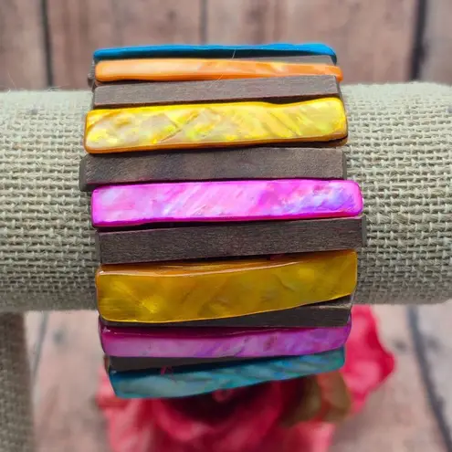 None Bohemian Wood Bar & Dyed Abalone Shell Colorful Wide Stretch Bracelet Beach