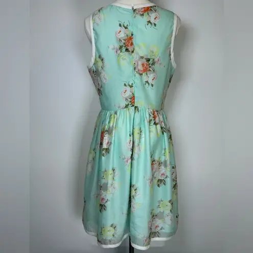 PIPERLIME COLLECTION Mint Green Floral Dress Size Medium