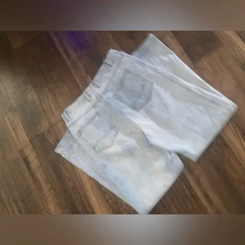 Light Blue wash Jeans CAARA free people revolve straight 90s denim spring $140 Size 28