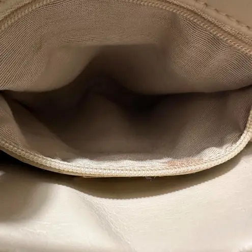 Giani Bernini  genuine leather crossbody cream purse vintage