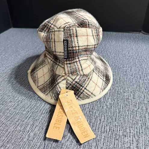 Steve Madden  Women’s Reversible Bucket Style Hat