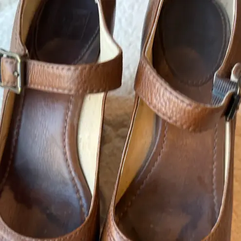 Frye  Regina Wedge Mary Jane size 8.5 EUC