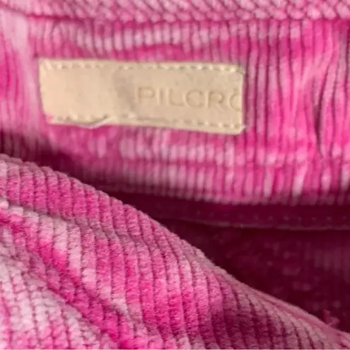 Pilcro , Pink, Corduroy, Women's, multi pocket, raw hem cut off Shorts. 29