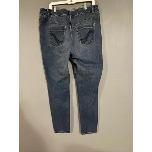 Lane Bryant  Medium Wash Skinny Jeans Size 18 T