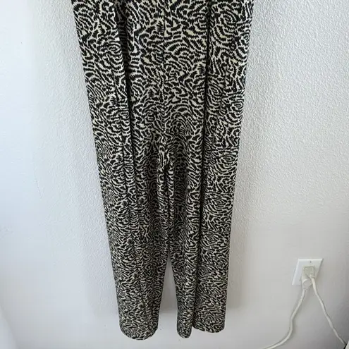 TopShop Love Jumpsuit Cropped with Shoulder Neutral Print US 12 Black