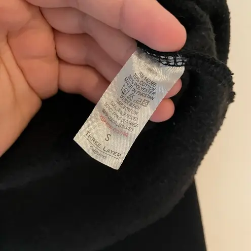 New York Cropped Embroidered Crewneck Black