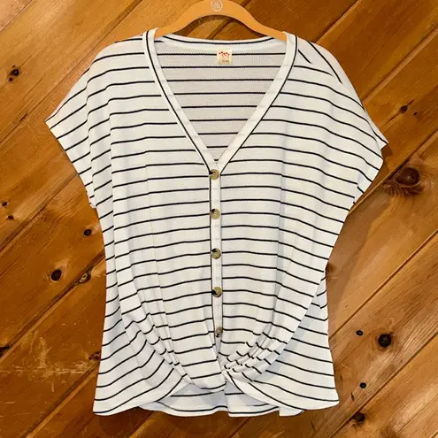 I Joah black and white striped tie front top Size M