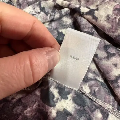 LOGO By Lori Goldstein Logo Lori Goldstein Lagenlook sleeveless Cardigan Vest Large Purple Floral