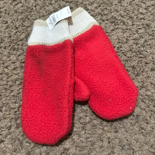 Aerie  mittens