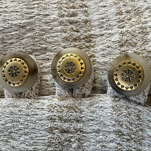 Vintage Pride & Joy Cream Textured Knit Longline Button Up Cardigan Blouse Gold Size 6P