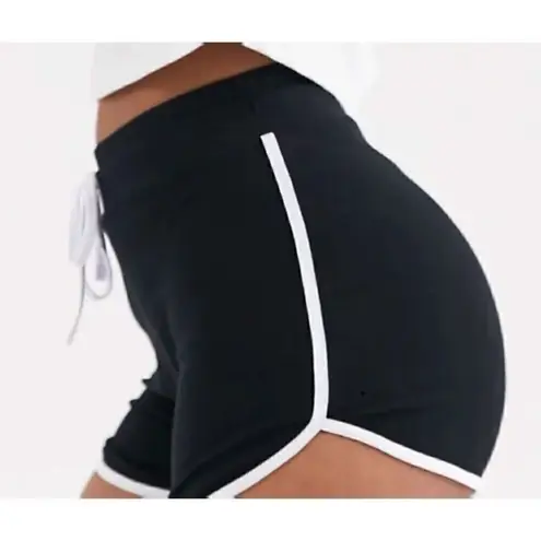 Love Streak Sporty Runner Womens Shorts