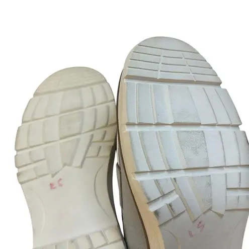 Linea Paolo Minka Loafers Light Grey Leather Classic Shoes Size 7 Women's