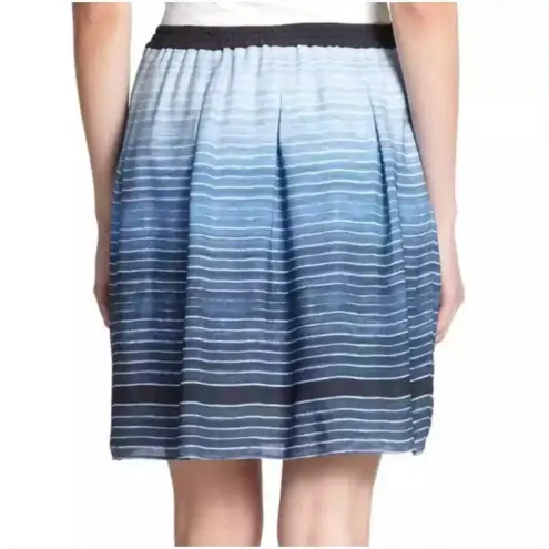 Vince . Silk Pleated‎ Striped Ombre Blue Mini Skirt Small NWT
