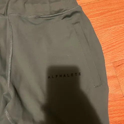 Alphalete  green trace joggers size small thumbnail 3