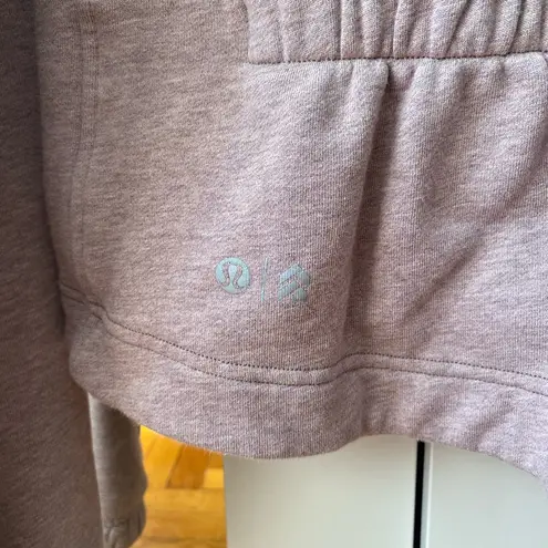 Lululemon  Relaxed Cropped Hoodie Size 2 Pullover Hooded