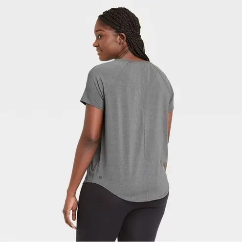 All In Motion  Work Out Top Small Gray Short Sleeve Women Shirt Gym Work Out NWT