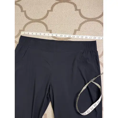 Eddie Bauer  Women’s Traveler Ankle Pull On pants, black, size large - Image 2