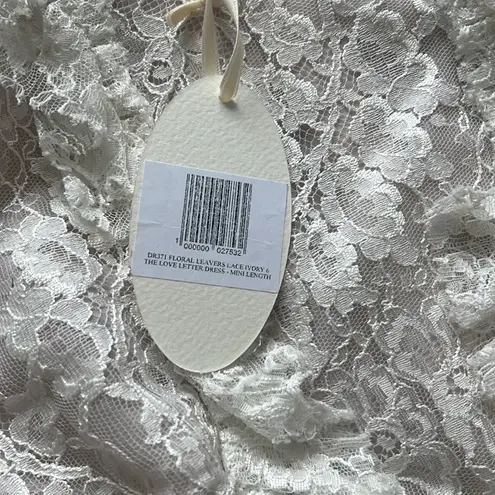 NWT THE VAMPIRE'S WIFE Anastasia Ruffled Leavers