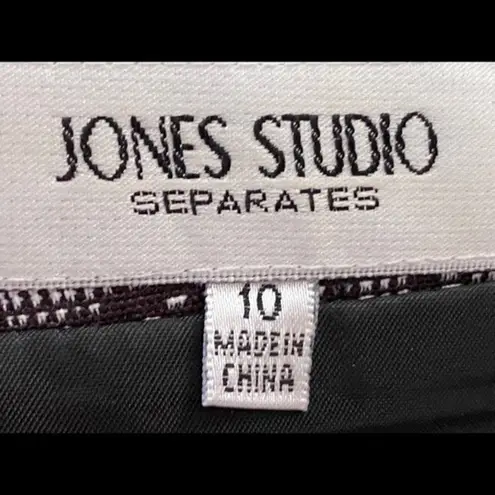 Jones Studio black and off-white Tweed straight skirt in size 10. EUC