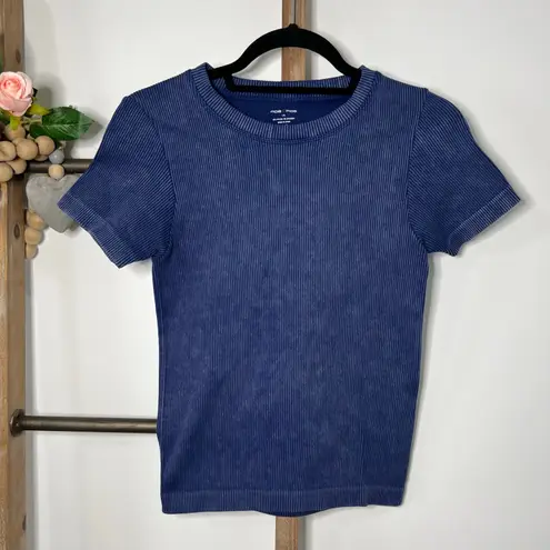 Moa Moa Short Sleeve Blue Stretchy Spandex Shirt Size Large