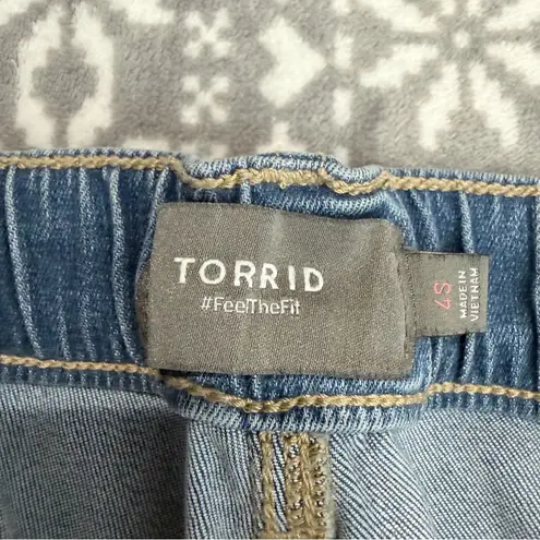 Torrid NWOT  Weekend Boyfriend Straight Super Soft Plus Size 4X Short Stretch