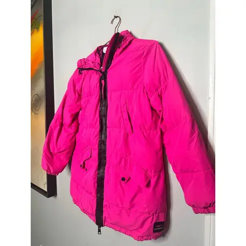 OOF WEAR Women's Neon Pink Long Sleeve High Neck Puffer Coat Size 38