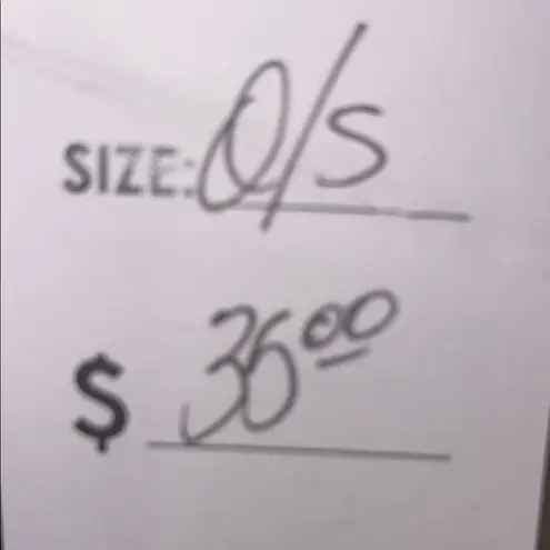 Leopard Print Women's Top Black Size undefined