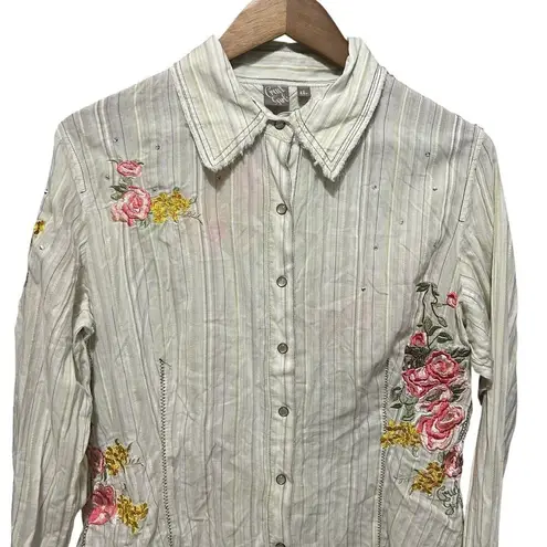 Cruel Girl Top Embroidered Butterfly Western L Floral Pearl Snap Boho Cowgirl