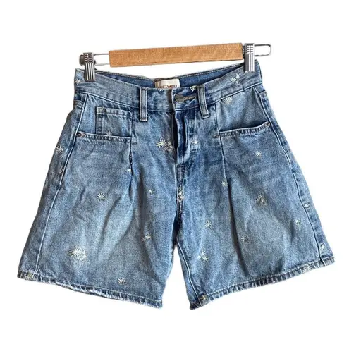 Driftwood  daisy embroidered shorts