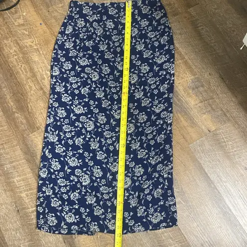 VNTG 90s FLORAL SILK MAXI SKIRT NAVY WITH CREAM FLOWERS PRINTED ALL OVER LINED Blue Size M