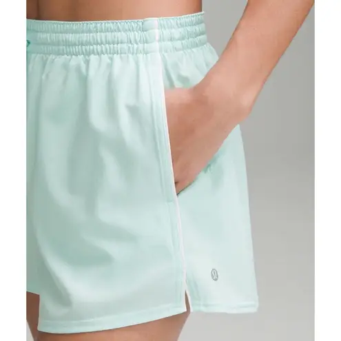 Lululemon  Lightweight Relaxed Short 3” Long Liner Ideal Mint Size 12