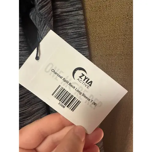 Zyia NWT  Active Charcoal Split Back Long Sleeve Top Womans Medium