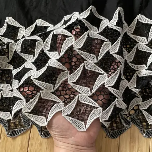 Robert Rodriguez Women 4 Embroidered Hem Key Hole Tie Front Sleeveless Top Black