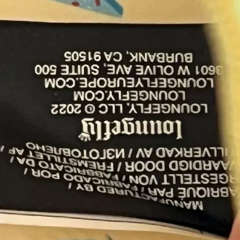 Lounge Fly Disney Snow White Cosplay Cake Crossbody Blue Yellow Red