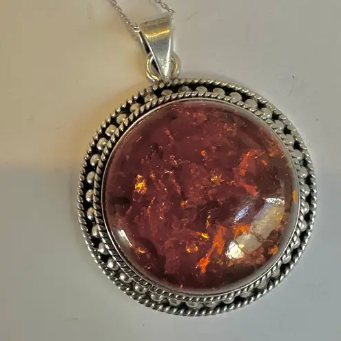 Amber Gemstone Pendant ā 925 Sterling Silver Setting, Natural Baltic Amber Jewel