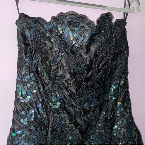Jessica McClintock Gunne Sax Size 7 Formal Dress Strapless Black Sequin
