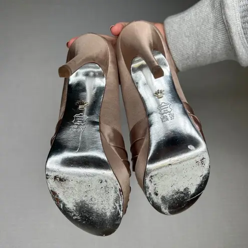 Nina New York Women Satin Peep Toe Platform Stiletto Heels Shoes Size 7 37