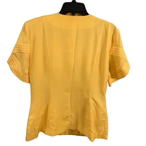 Isassi 2 piece pants suit, yellow, linen blend, USA, Vintage, size 10, large Yellow