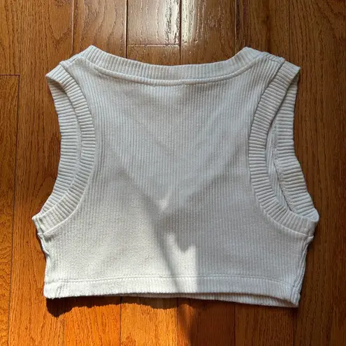 Bershka  White Ribbed Knit V Neck Vest Crop Top